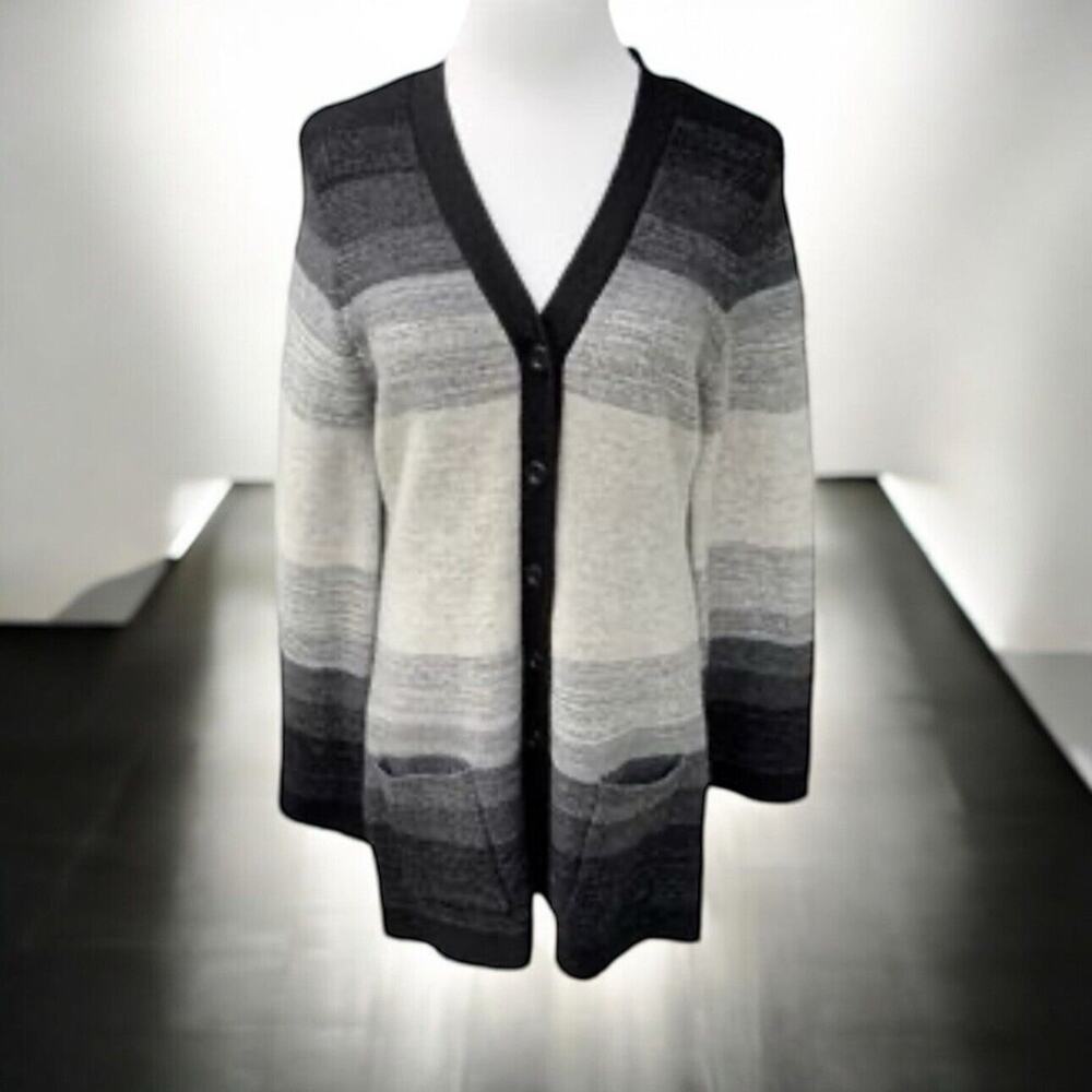 Hannah Women’s‎ Gray black striped Cardigan sweater button down long sleeve M